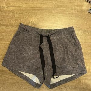 Lululemon shorts 2
